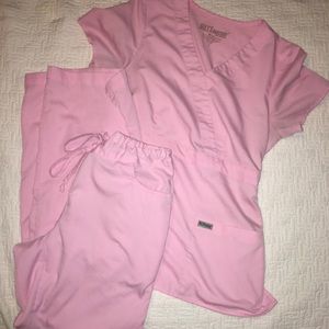 Light pink grey’s anatomy women’s scrub set